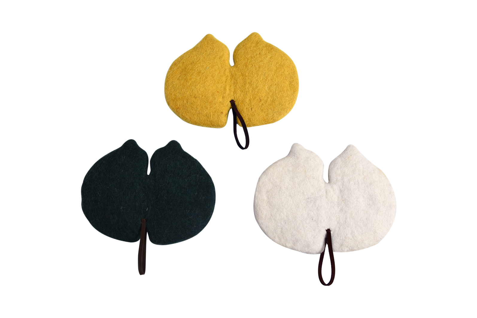 Felt bird oven glove