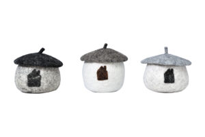 Felt acorn box